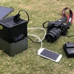 Batterie Portative Izywatt 250Wh + Panneau Solaire Semi-rigide 50W 10 Batterie Portative Izywatt 250Wh + Panneau Solaire Semi-rigide 50W -Jardin Extérieur pack station denergie portative izywatt 250wh panneau solaire semi rigide 50w 3